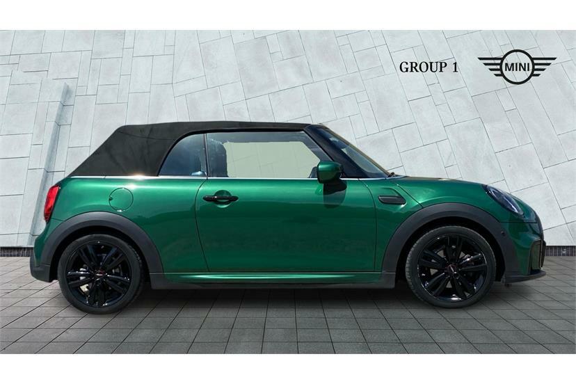 Mini Convertible 1.5 Cooper Sport Green #3