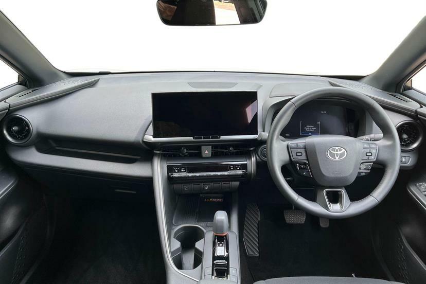 Toyota C-Hr 2.0 Phev Design Cvt MA74VLB White #6