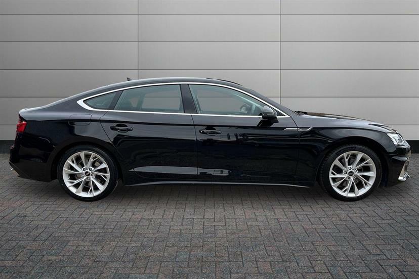 Audi A5 35 Tfsi Sport S Tronic YC24VCO Black #4