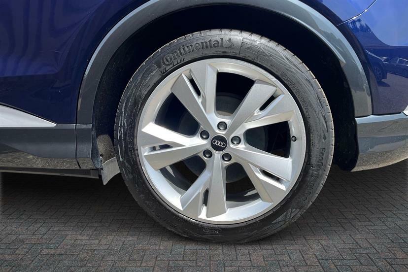 Audi Q4 E Tron 150Kw 40 82Kwh S Line NJ23GYU Blue #5