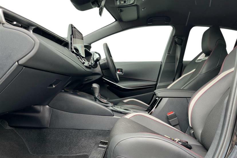 Toyota Corolla 1.8 Hybrid Gr Sport Cvt DE26RVR Black #2