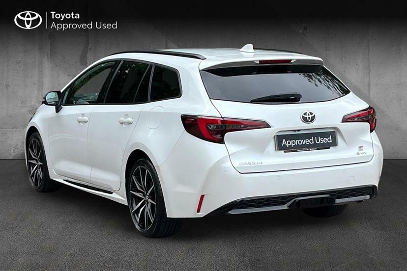 Toyota Corolla 2.0 Hybrid Gr Sport Cvt White #3