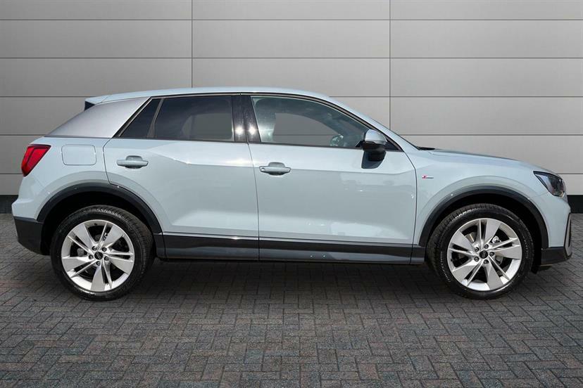 Audi Q2 35 Tfsi S Line S Tronic Grey #4