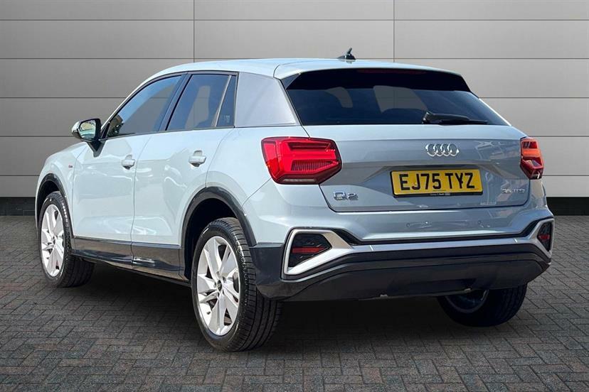 Audi Q2 35 Tfsi S Line S Tronic Grey #3