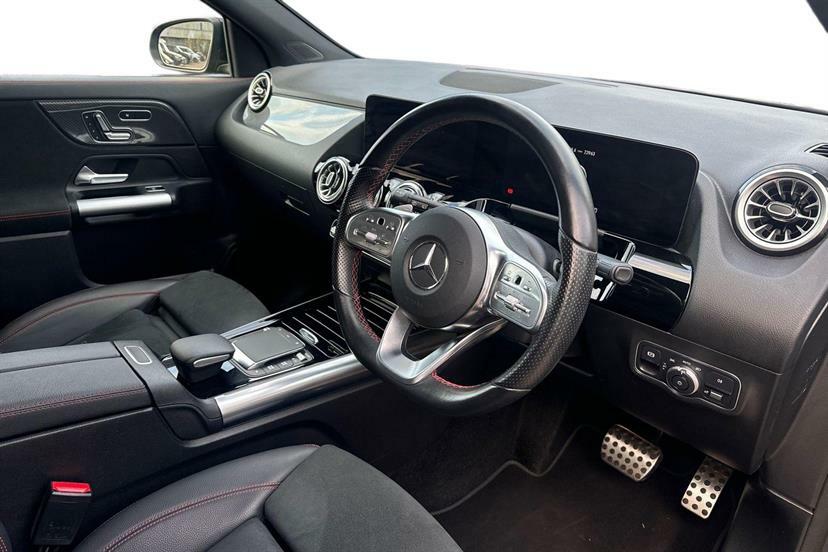 Mercedes-Benz GLA Class 200 Amg Line Premium Plus Night Ed KP23OOF Blue #5