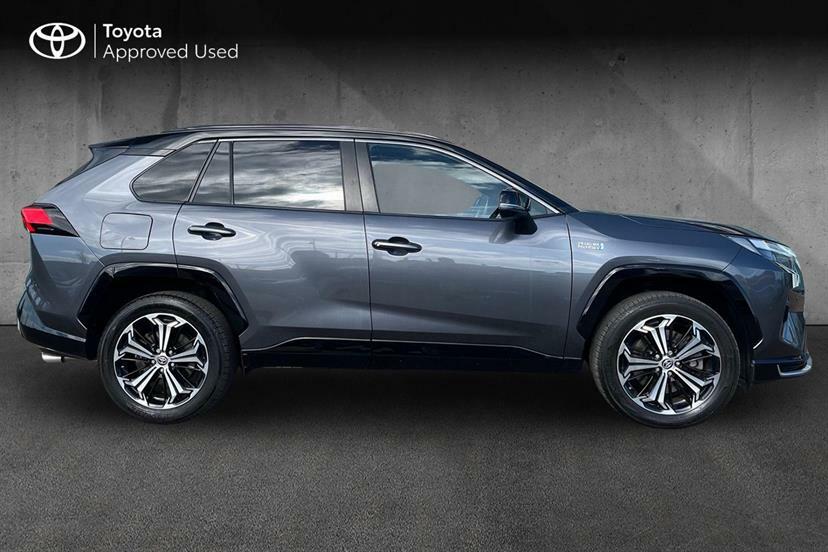 Toyota Rav 4 2.5 Phev Dynamic Cvt Pan Roof MF73XTX Black #4