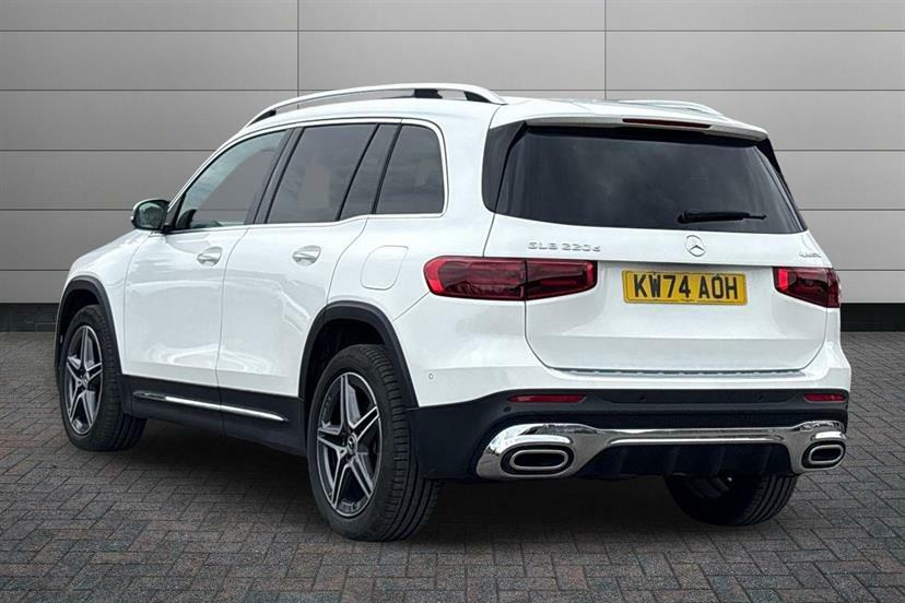 Mercedes-Benz GLB Class 220D 4Matic Amg Line Premium 8G-tronic White #2