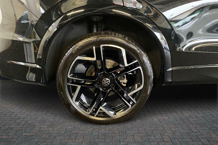 Volkswagen Tiguan 1.5 Etsi 150 R-line Dsg MW75EWY Black #5