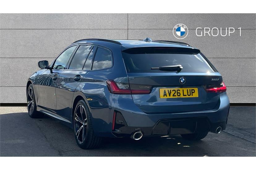 BMW 3 Series 320I M Sport Step AV26LUP Blue #2