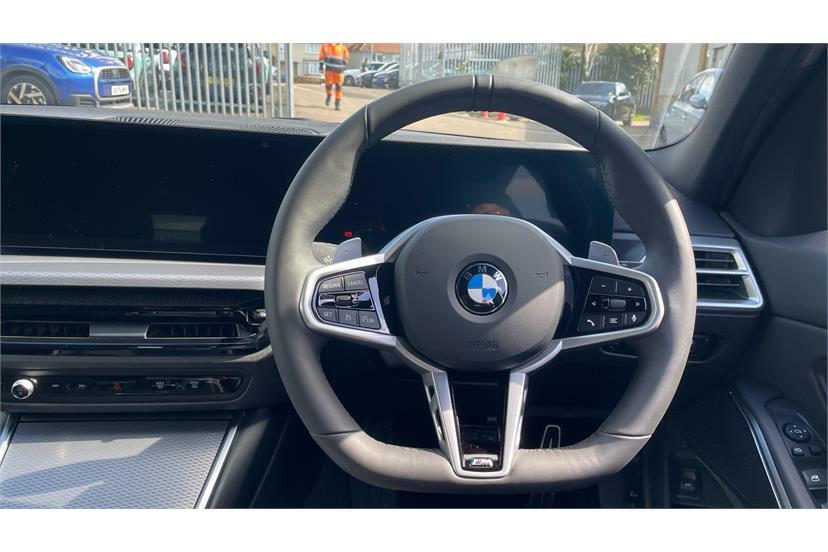 BMW 3 Series 320I M Sport Step AV26LUP Blue #5