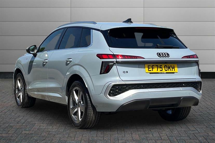 Audi Q3 1.5 Tfsi S Line S Tronic Soundvision Pack EF75OKH Grey #3