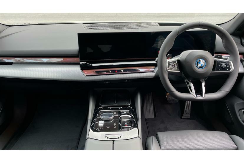 BMW 5 Series 530E M Sport Pro Grey #4