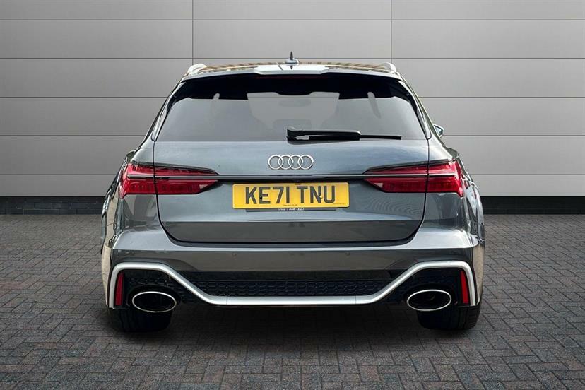 Audi RS6 Estate Black #11