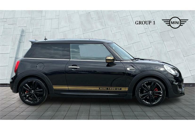 Mini Hatch 1.5 1499 Gt Edition LB67ZYA Black #3