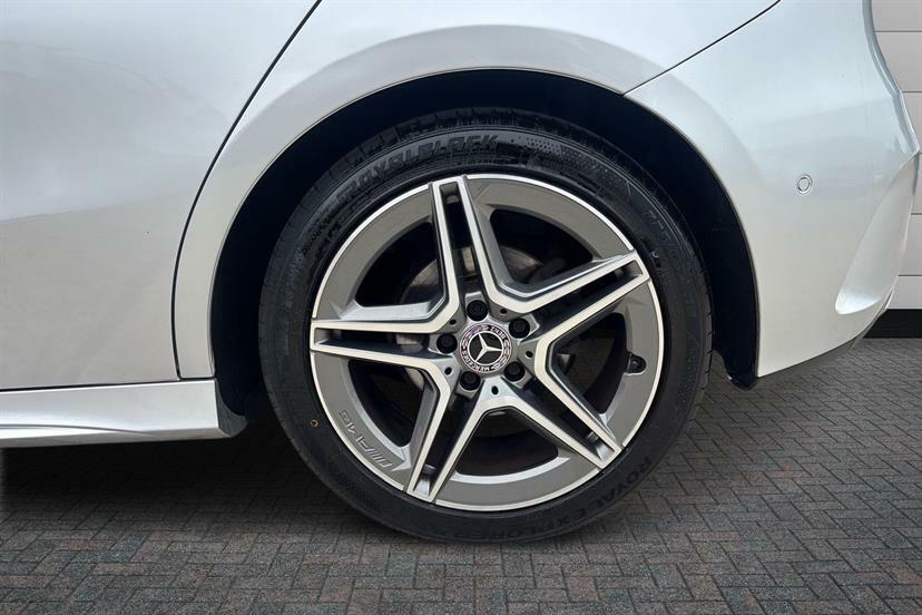 Mercedes-Benz A Class A180d Amg Line Executive WN20ODY Silver #5