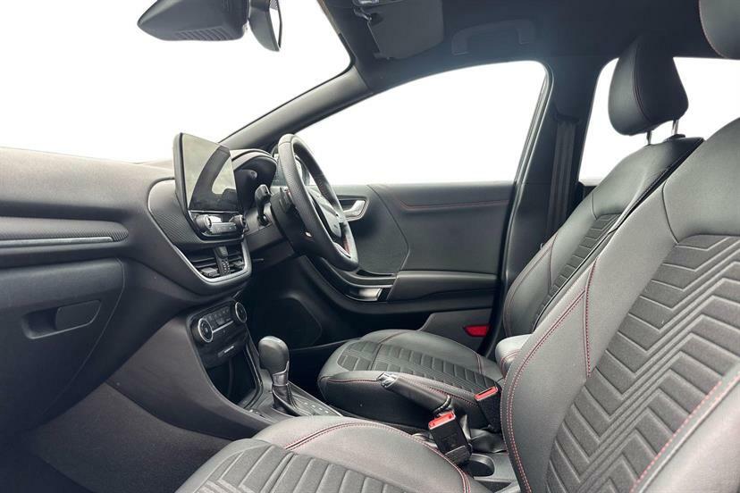 Ford Puma 1.0 Ecoboost Hybrid Mhev St-line X Dct PJ23LVR Black #2