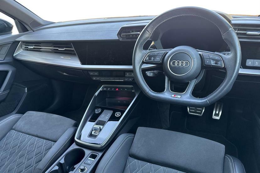 Audi A3 35 Tfsi Edition 1 S Tronic Comfortsound EK22GVZ Black #6