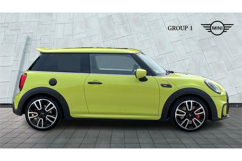 Mini Hatch 2.0 John Cooper Works AV24SMU Yellow #3