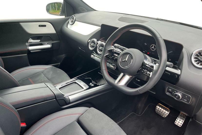 Mercedes-Benz B Class B200d Amg Line Premium Black #5