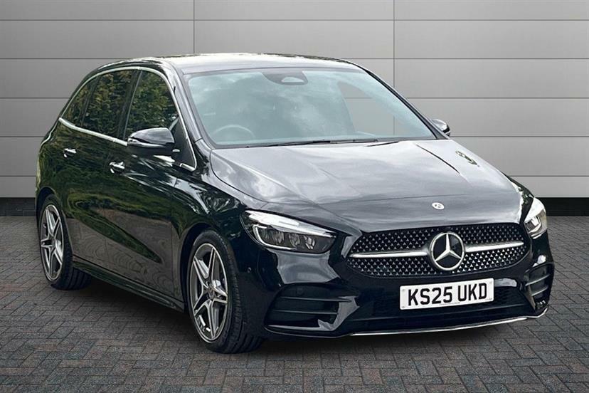 Mercedes-Benz B Class B200d Amg Line Premium Black