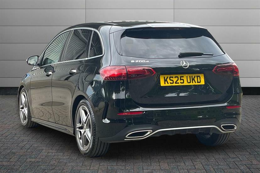 Mercedes-Benz B Class B200d Amg Line Premium Black #2