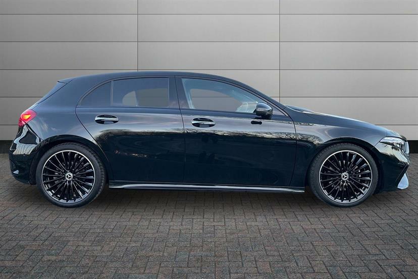 Mercedes-Benz A Class A180 Amg Line Premium Plus KK25BZY Black #3