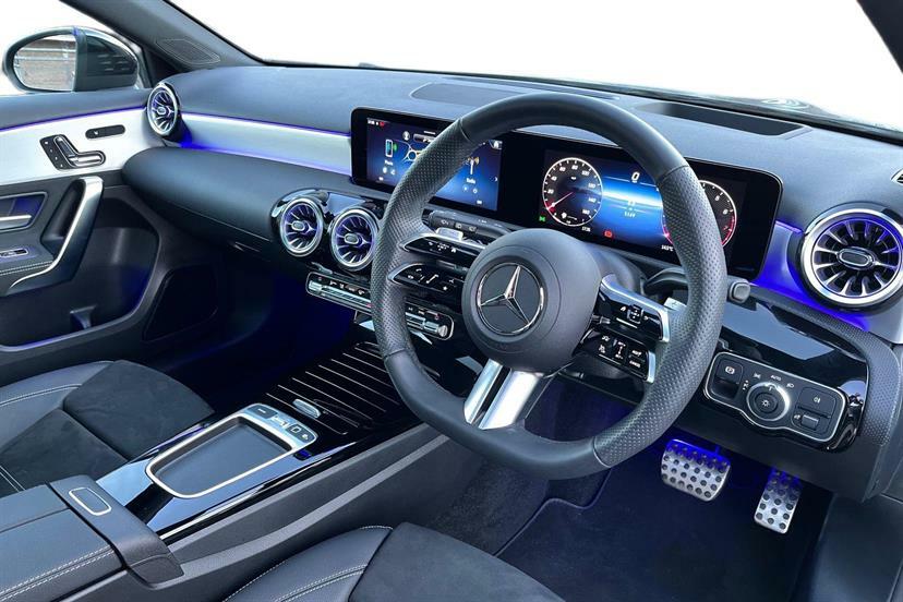 Mercedes-Benz A Class A180 Amg Line Premium Plus KK25BZY Black #5