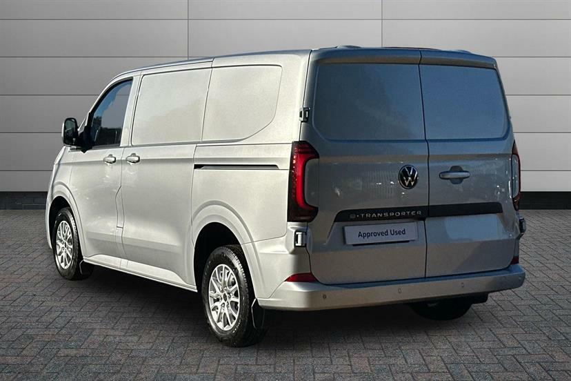 Volkswagen Transporter 2.0 Tdi 150 Commerce Pro Van AK75LLJ Grey #3