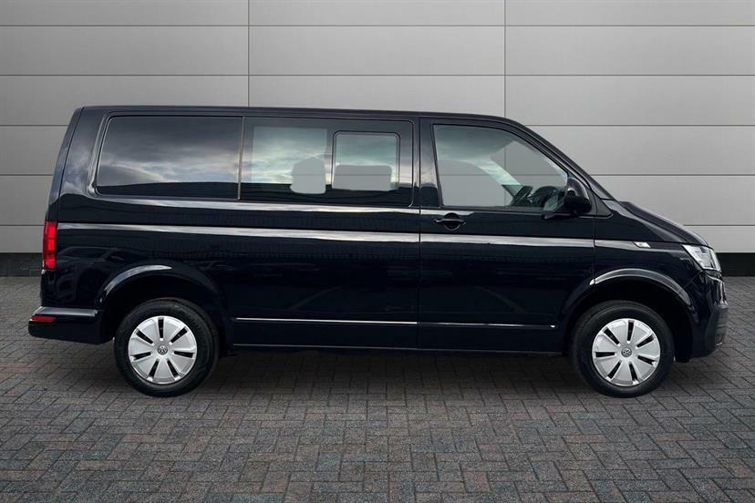Volkswagen Transporter 2.0 Tdi 110 Startline Kombi Van DF24UZJ Black #4