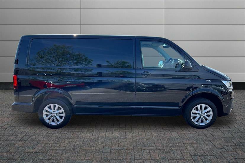 Volkswagen Transporter 2.0 Tdi 150 Highline Van Dsg EN72RZB Black #4
