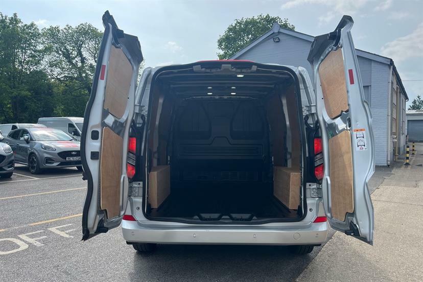 Ford Transit Custom 2.0 Ecoblue 136Ps H1 Van Limited WV75ZFJ Silver #2