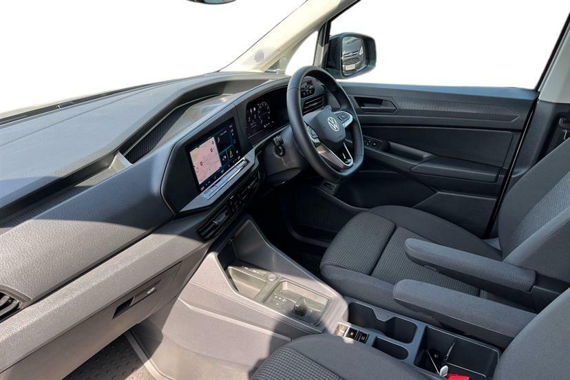Volkswagen Caddy 1.5 Ehybrid 150 Commerce Pro Van Dsg Tech Black #2