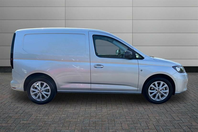 Volkswagen Caddy 1.5 Ehybrid 150 Commerce Pro Van Dsg Tech Black #4