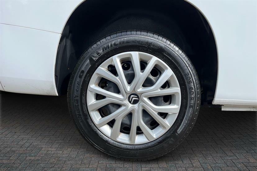 Citroen Berlingo 1.5 Bluehdi 950Kg Driver Edition 100Ps 6 Speed Ss LE23HTV White #5
