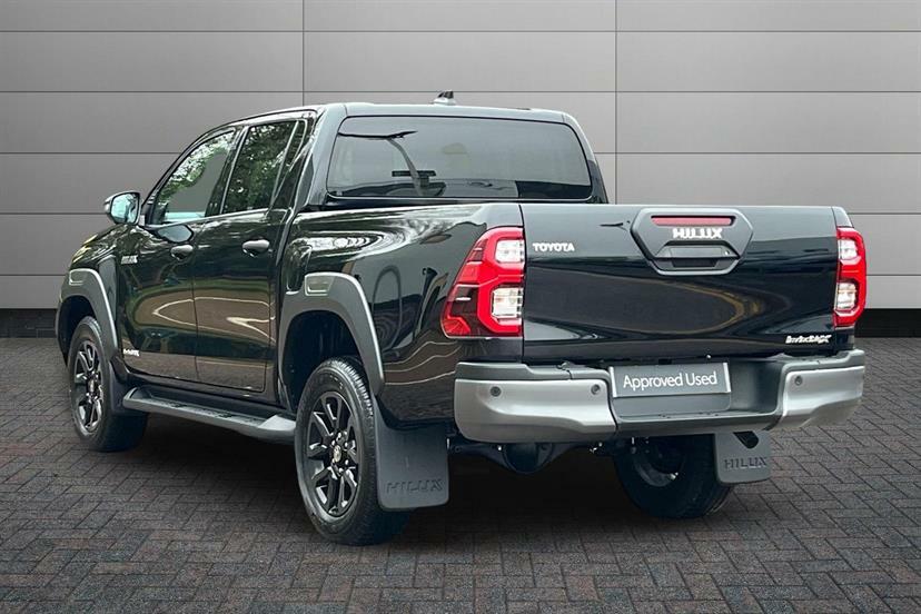 Toyota HILUX Invincible X Dcab Pick Up 2.8 D 48V GD75CRU Black #3
