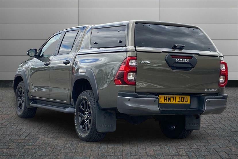 Toyota HILUX Invincible X Dcab Pick Up 2.8 D-4d HW71JOU Brown #4