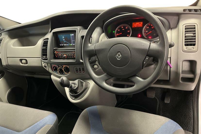 Renault Trafic Sl27dci 115 Sport Sat Nav Van Euro 5 Silver #6