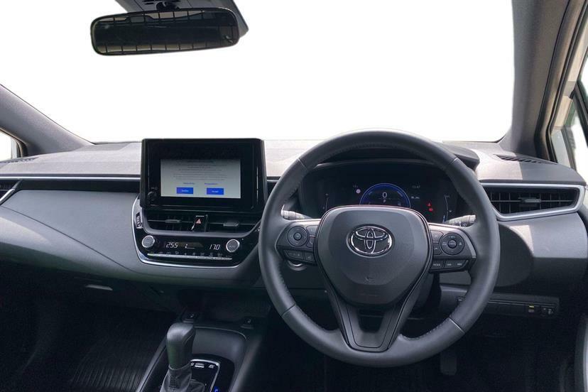 Toyota Corolla 1.8 Vvt-i Hybrid Commercial RO26VRT White #6