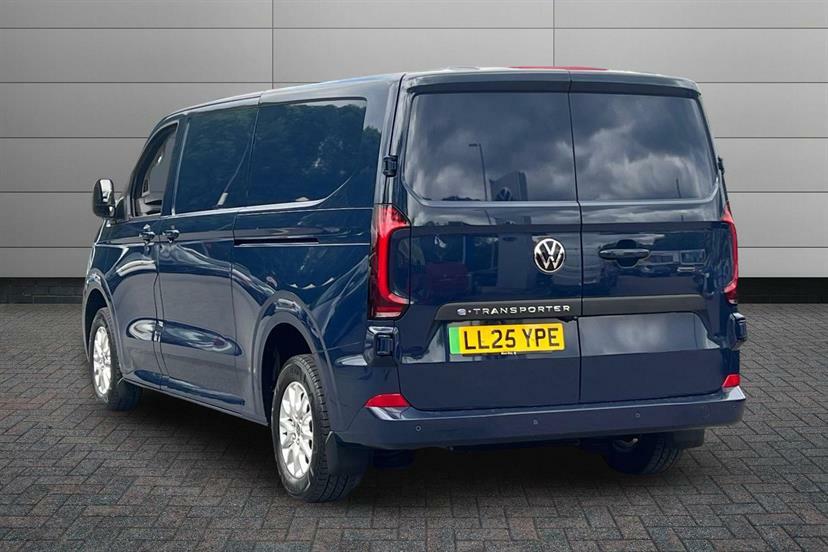Volkswagen E-Transporter 100Kw 65Kwh Commerce Pro Van LL25YPE Blue #3