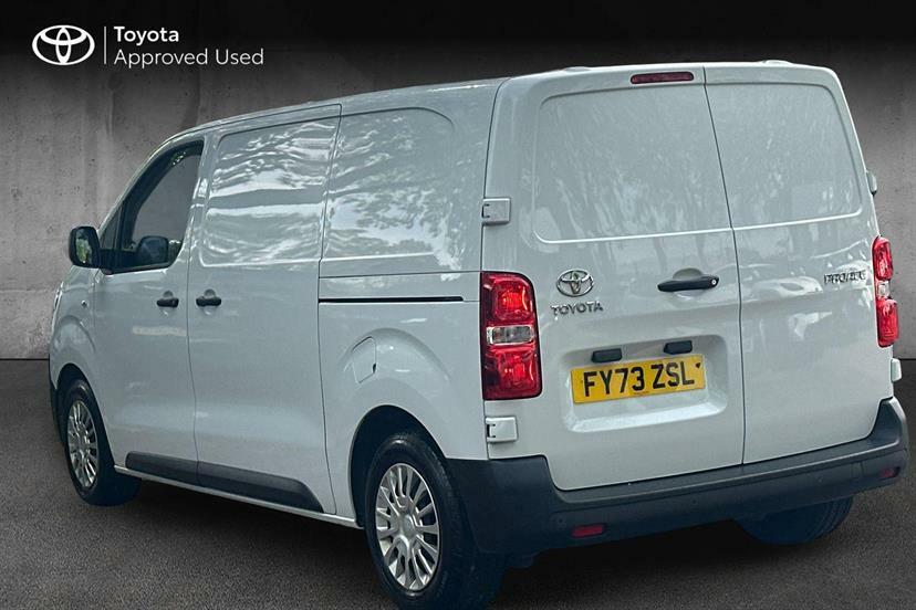 Toyota PROACE 1.5D 120 Icon Van White #4