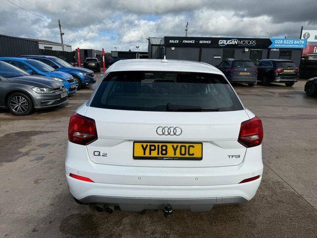 Audi Q2 Tfsi Cod Sport Suv YP18YOC White #6