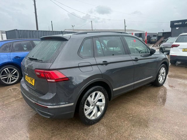 Volkswagen Tiguan Tdi Life Suv CK22KNC Grey #4