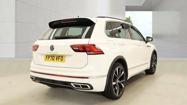 Volkswagen Tiguan Tsi R-line Suv FP70VFO White #4