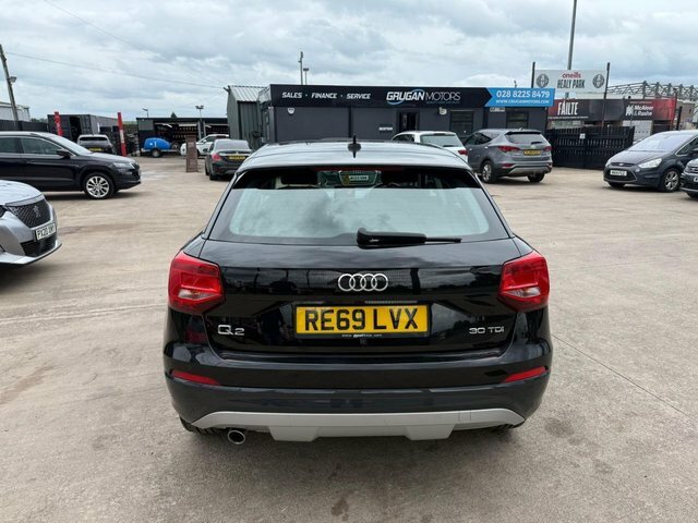 Audi Q2 Tdi 30 Technik Suv RE69LVX Black #4