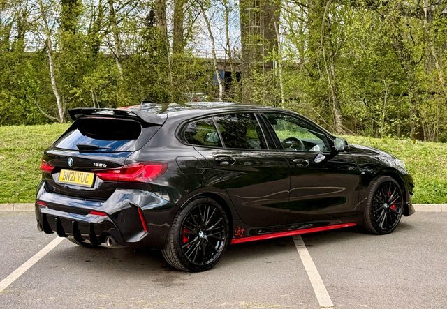 BMW 1 Series Hatchback BN21YUC Black #4