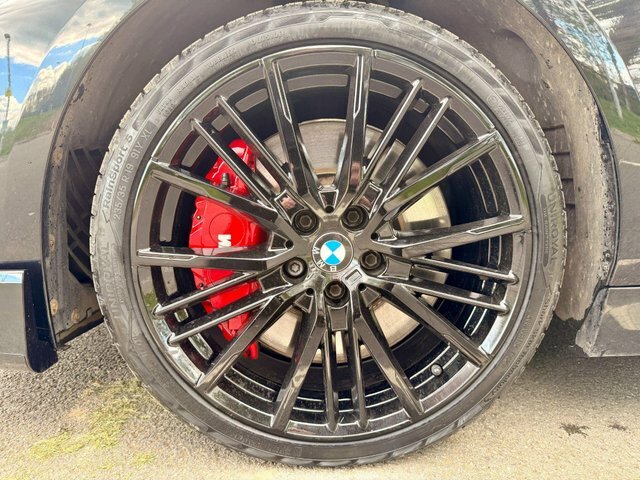 BMW 1 Series Hatchback BN21YUC Black #6