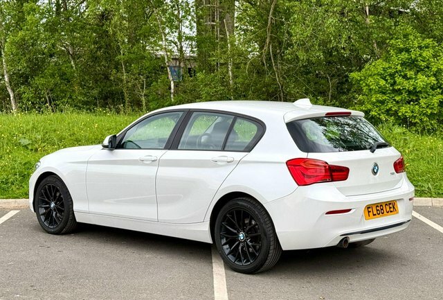 BMW 1 Series Hatchback FL68CEK White #3