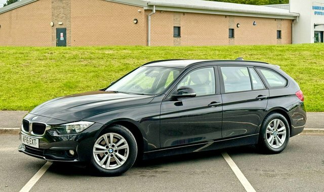 BMW 3 Series Estate AF16EXT Black #2