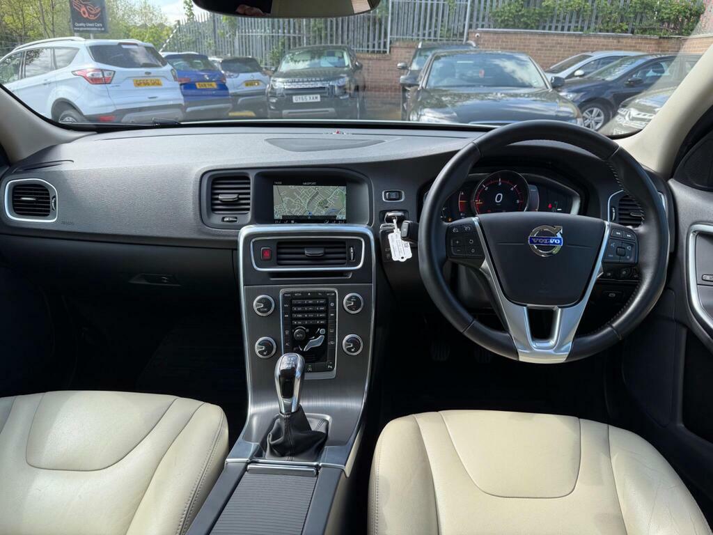 Volvo V60 2.0 D3 Se Lux Nav Euro 6 S S White #4
