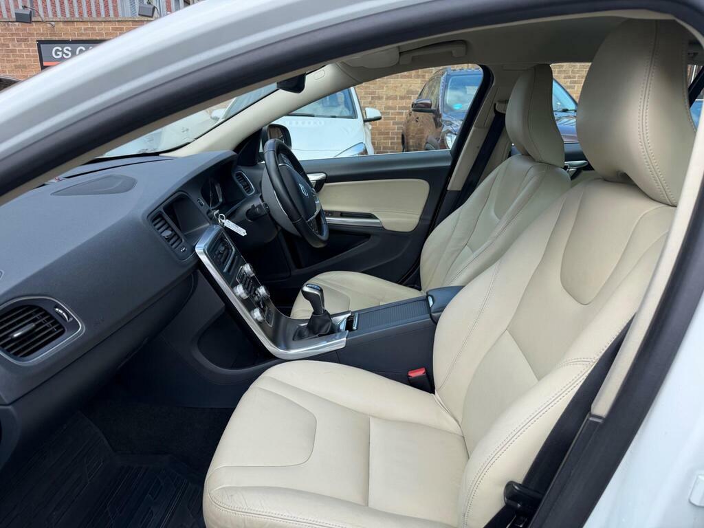 Volvo V60 2.0 D3 Se Lux Nav Euro 6 S S White #5